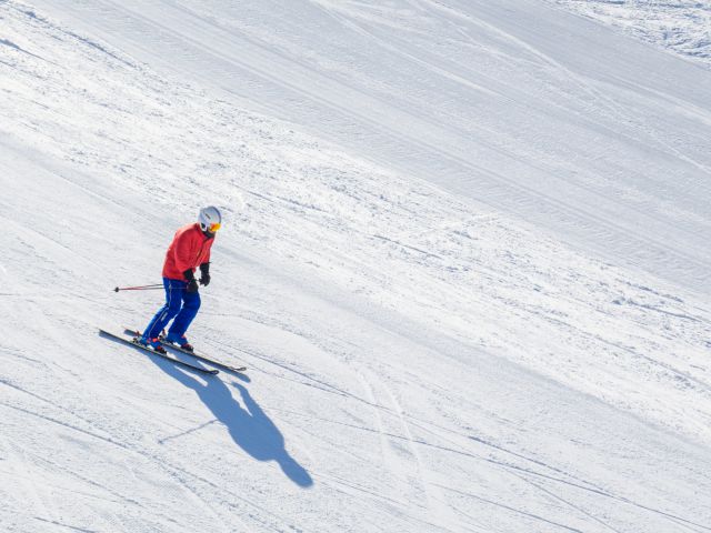 スキーはツアーだと簡単に行ける